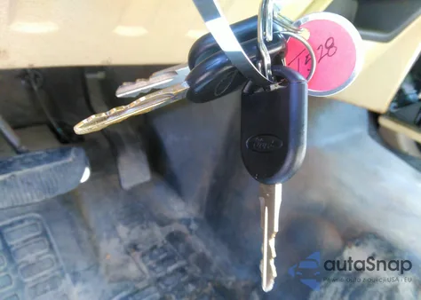 2009 Ford F-250 Xl/Xlt из США, поврежденный, VIN 1FTNF20559EB08531